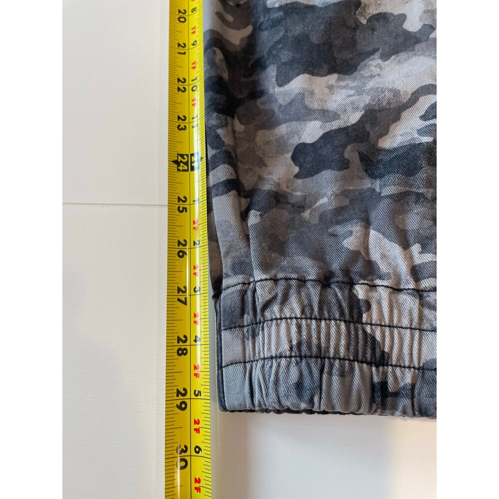 Spanx Stretch Twill Cargo Jogger Sz M Camo Black Gray Pull On Pockets Gorpcore - Picture 11 of 12
